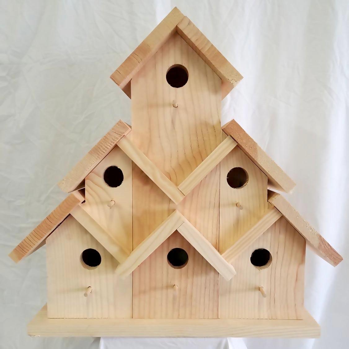 Шпаківня садова з дерева Улар Бланже (СКВ-004501) Шпаківня садова з дерева Улар Бланже (СКВ-004501)