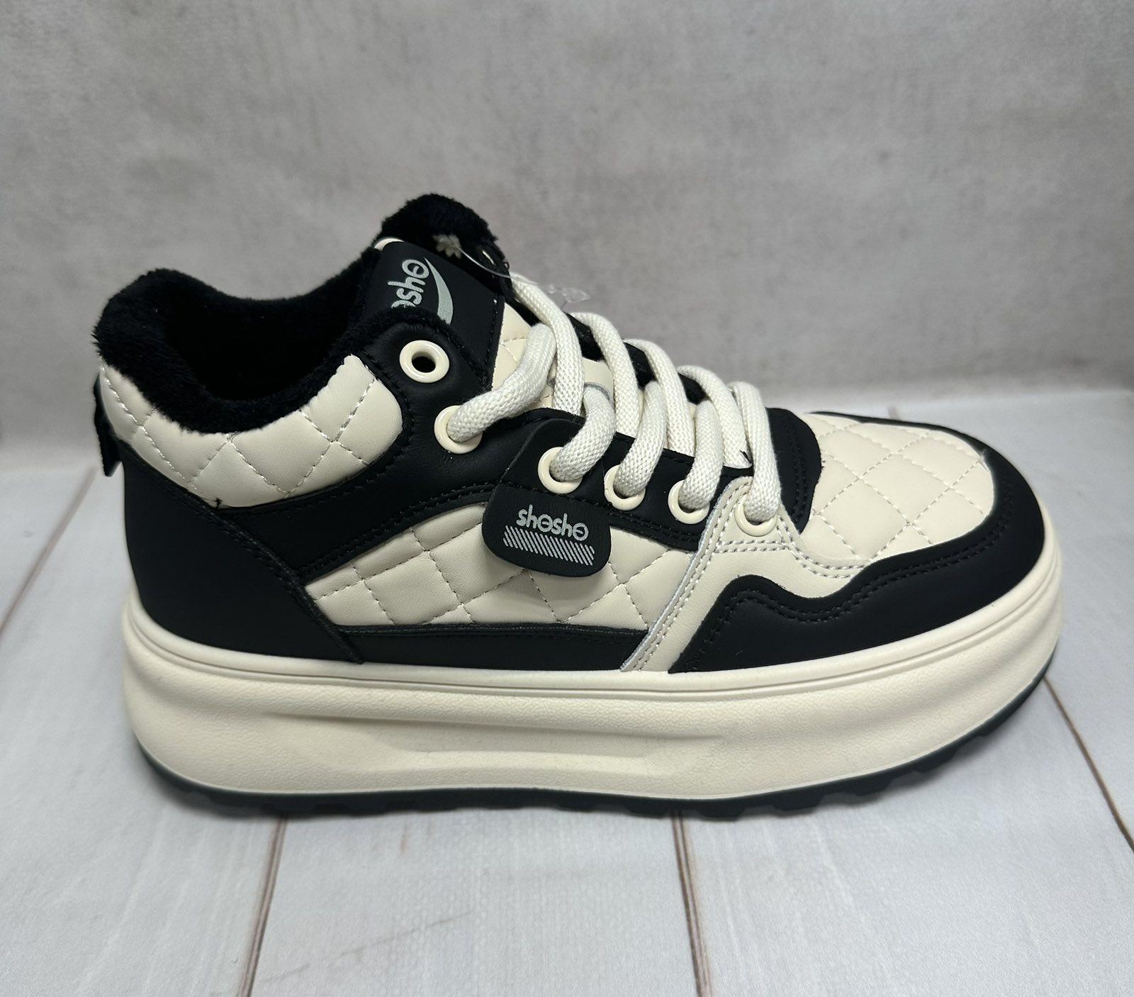 Кросівки дитячі Apawwa р. 35 22,5 см Бежевий