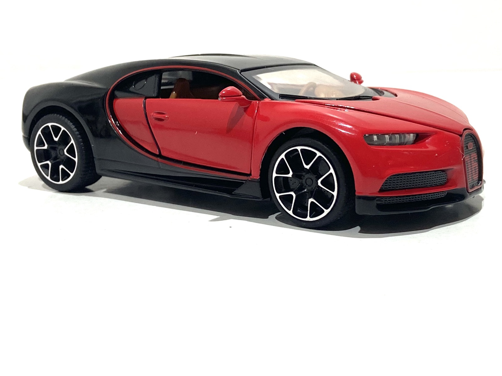 Машинка TK Union Group Bugatti Veyron метал 1:32 Чорний/Червоний (LF 83880)