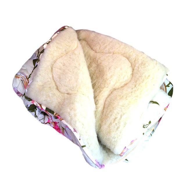 Одеяло из овечьей шерсти полуторное Лери Макс Цветы