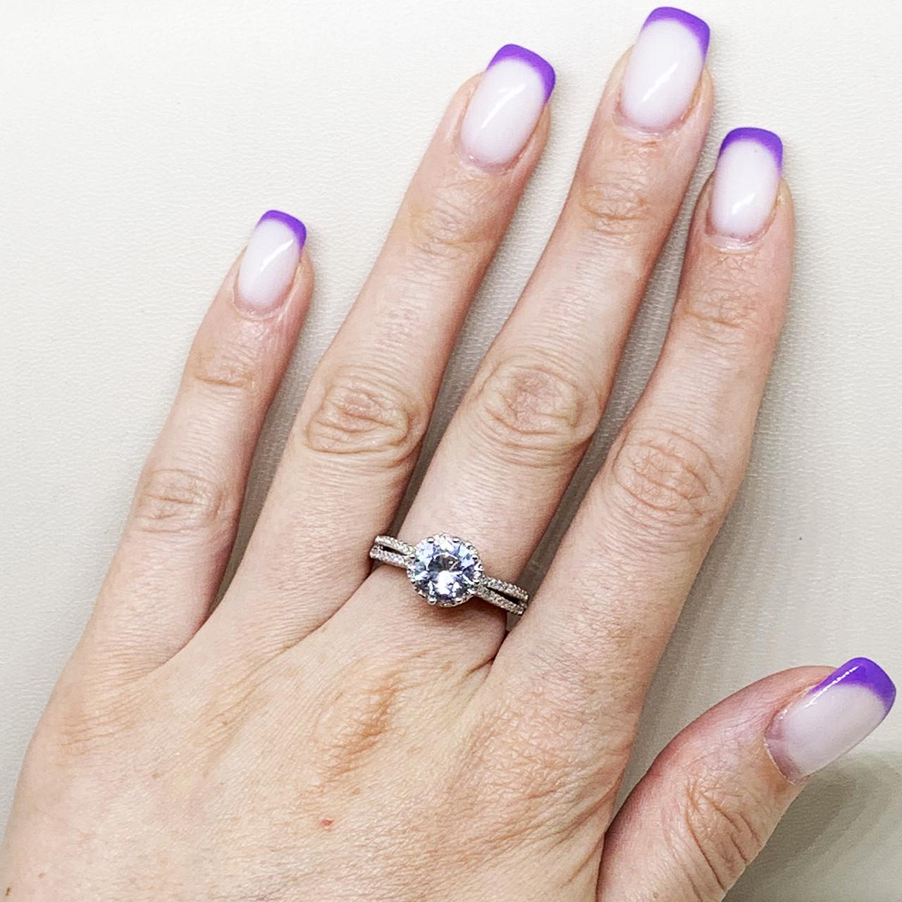 Кольцо серебряное с кубическим цирконием р. 18 4,56 г (1696024778)