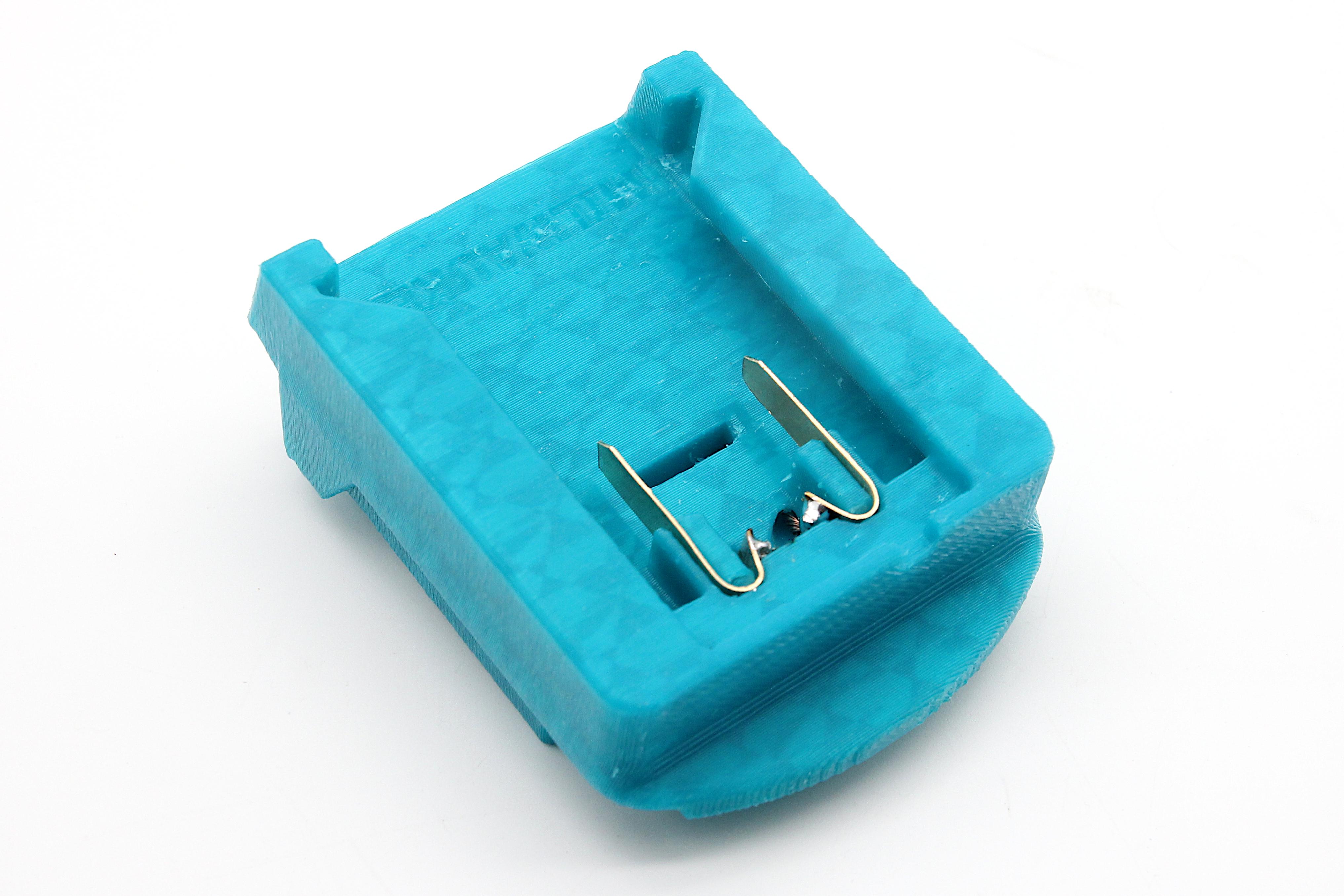 Переходник из аккумулятора Milwaukee на инструмент Makita/Procraft/Profitec/Texas/Stromo (mil-mak) - фото 2 Переходник из аккумулятора Milwaukee на инструмент Makita/Procraft/Profitec/Texas/Stromo (mil-mak) - фото 2