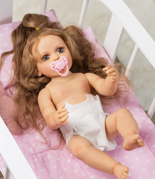 Кукла Reborn Алиса винил-силиконовая с соской/бутылочкой 55 см (1723677104) - фото 7 Кукла Reborn Алиса винил-силиконовая с соской/бутылочкой 55 см (1723677104) - фото 7