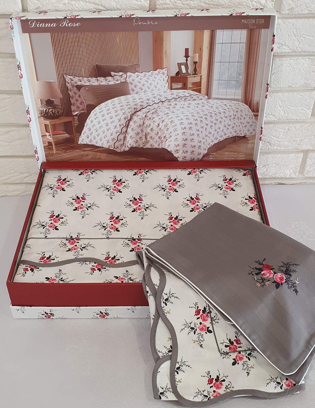 Комплект постельного белья Maison D'or Cатин 200х220 Diana Rose Antracite (CN9083) Комплект постельного белья Maison D'or Cатин 200х220 Diana Rose Antracite (CN9083)