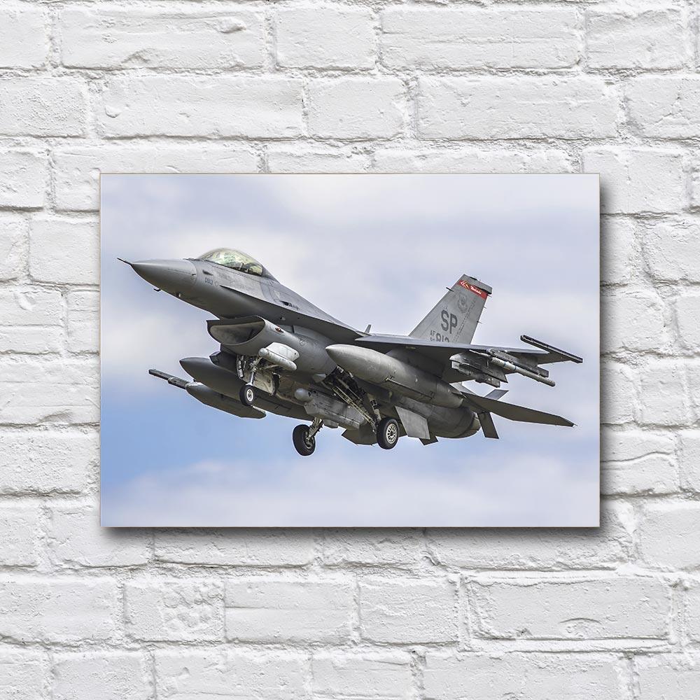 Постер деревянный F-16 Fighting Falcon 210х297 мм (18169739)