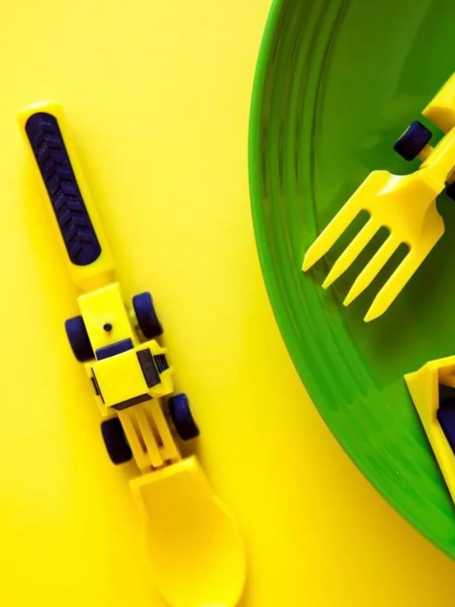 Столовий набір для дитини Жовтий (00-0169) - фото 9 Столовий набір для дитини Жовтий (00-0169) - фото 9