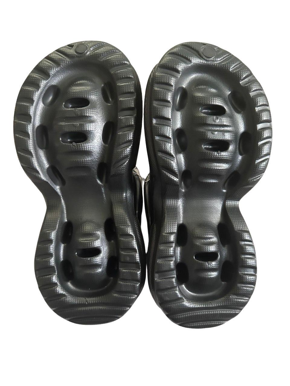 Сабо женские из пеноматериала EVA с амортизирующей и антискользящей подошвой р. 35 22 см Черный (D-0141) - фото 4 Сабо женские из пеноматериала EVA с амортизирующей и антискользящей подошвой р. 35 22 см Черный (D-0141) - фото 4