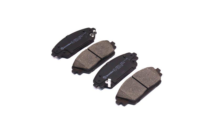 Гальмівні колодки дискові BREMBO Mazda 3 1.5/2.0/2.2 13 передні (BREMBO P49050)