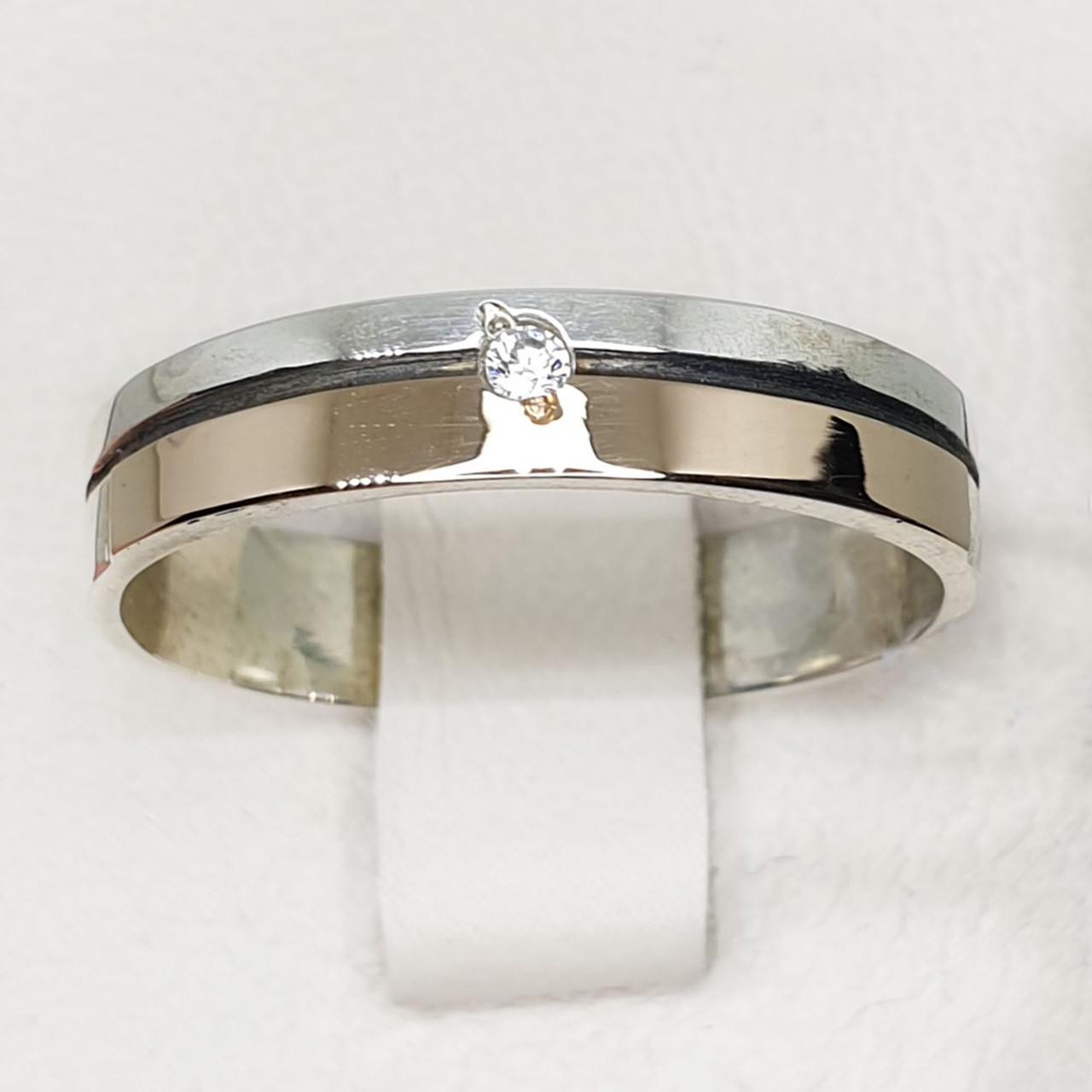 Кольцо серебряное с кубическим цирконием р. 18 2,69 г (1413177544)