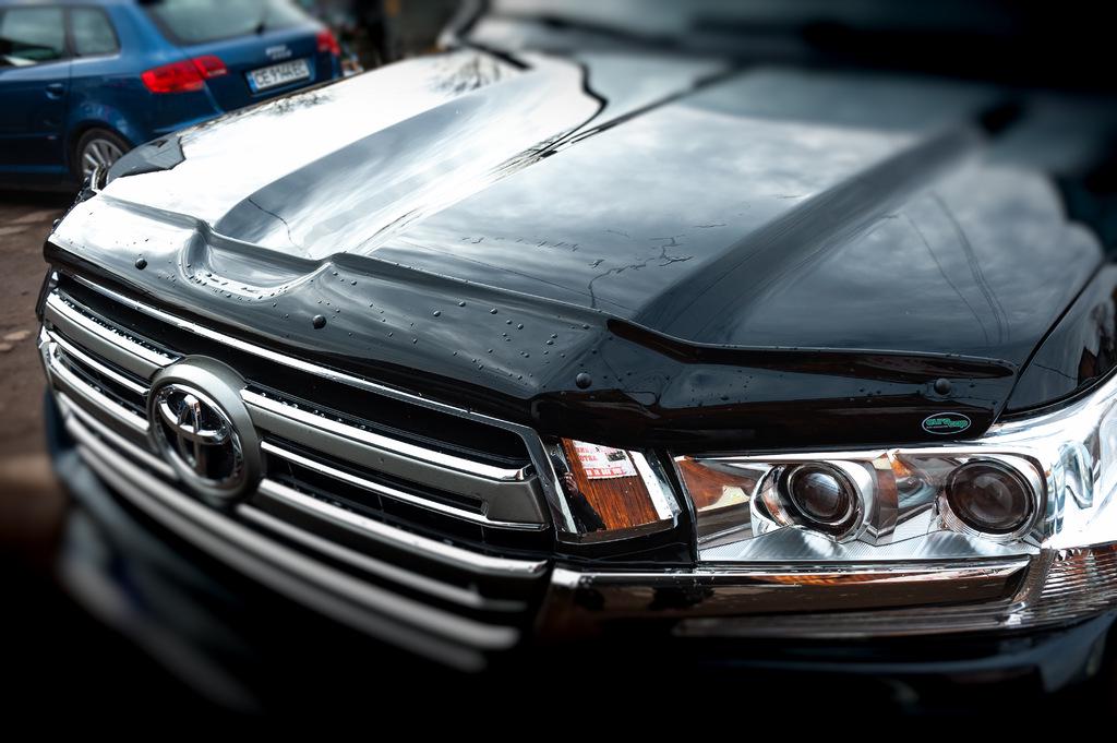 Дефлектор капота 2015/ EuroCap для Toyota Land Cruiser 200 поликарбонат Черный