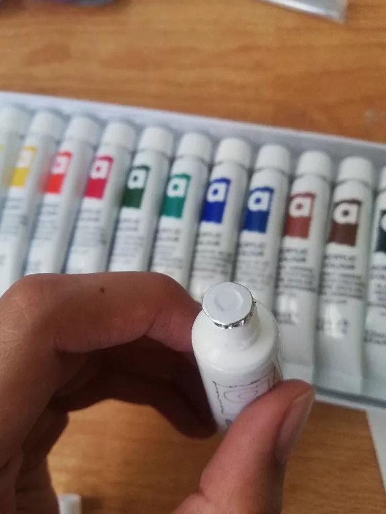 Фарби акрилові художні тюбики в коробці 12 кольорів по 12 мл (37-106236) - фото 4 Фарби акрилові художні тюбики в коробці 12 кольорів по 12 мл (37-106236) - фото 4