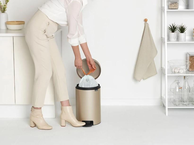 Бак для сміття Brabantia Pedal Bin 12 л Бежевий (304446) - фото 5