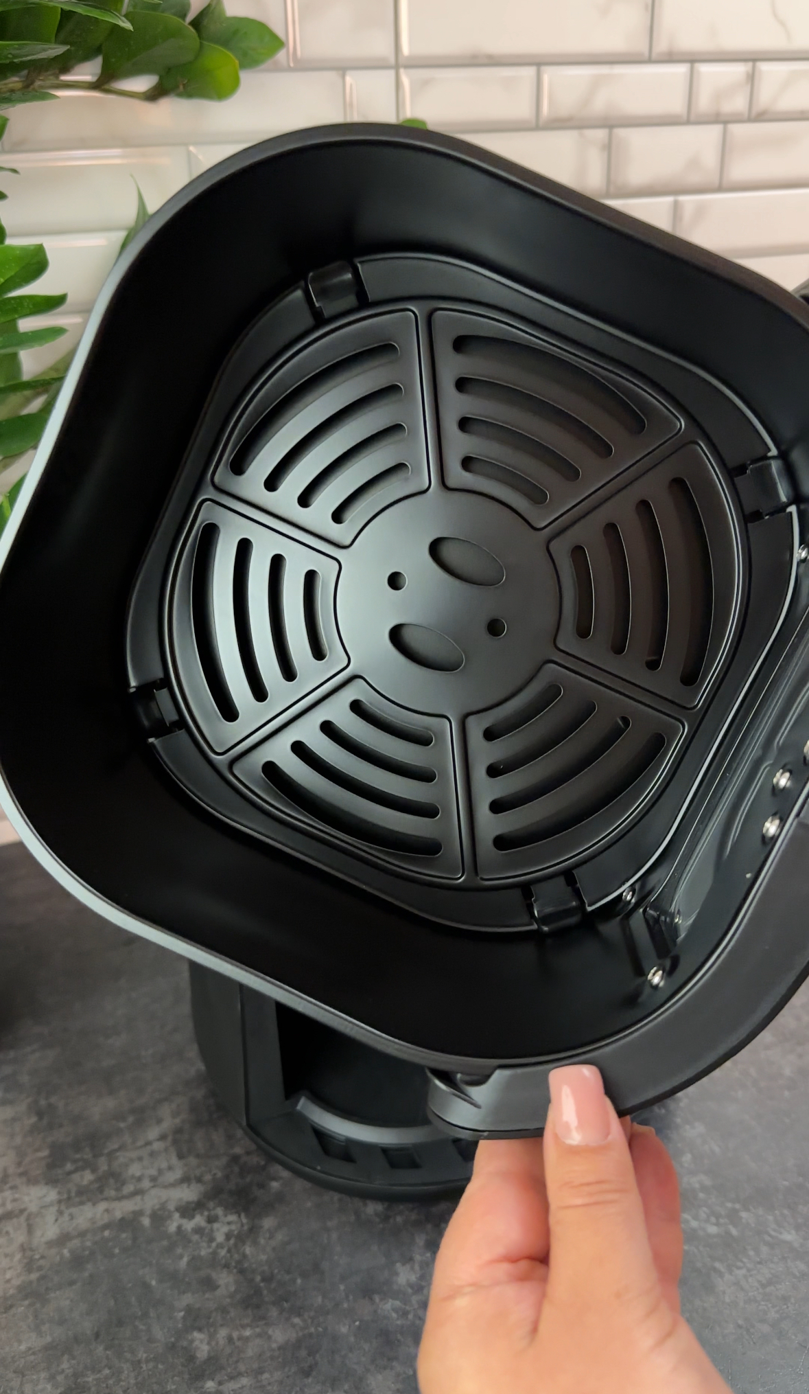 Мультипіч Crownberg сенсорне управління/LED-дисплей 5 л 2000 Вт (CB 5551) - фото 3 Мультипіч Crownberg сенсорне управління/LED-дисплей 5 л 2000 Вт (CB 5551) - фото 3