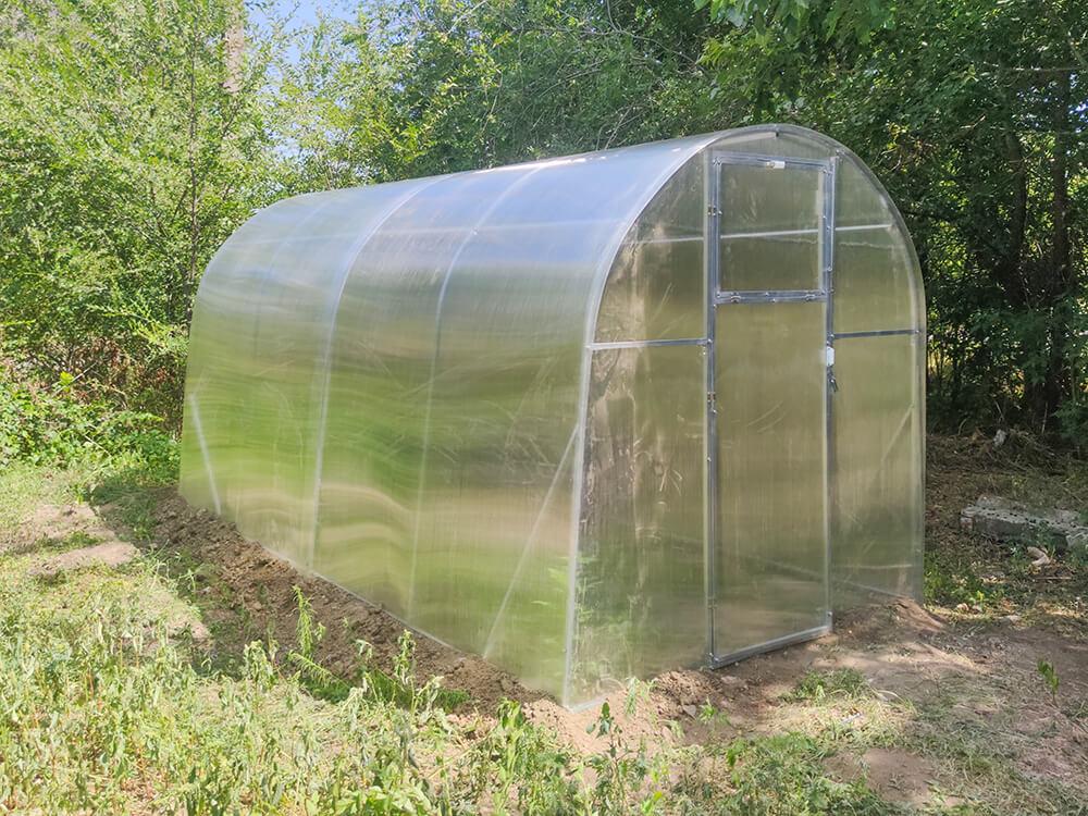 Теплиця Веган 2x3 із оцинкованої квадратної труби з полікарбонатом 4 мм - фото 8 Теплиця Веган 2x3 із оцинкованої квадратної труби з полікарбонатом 4 мм - фото 8