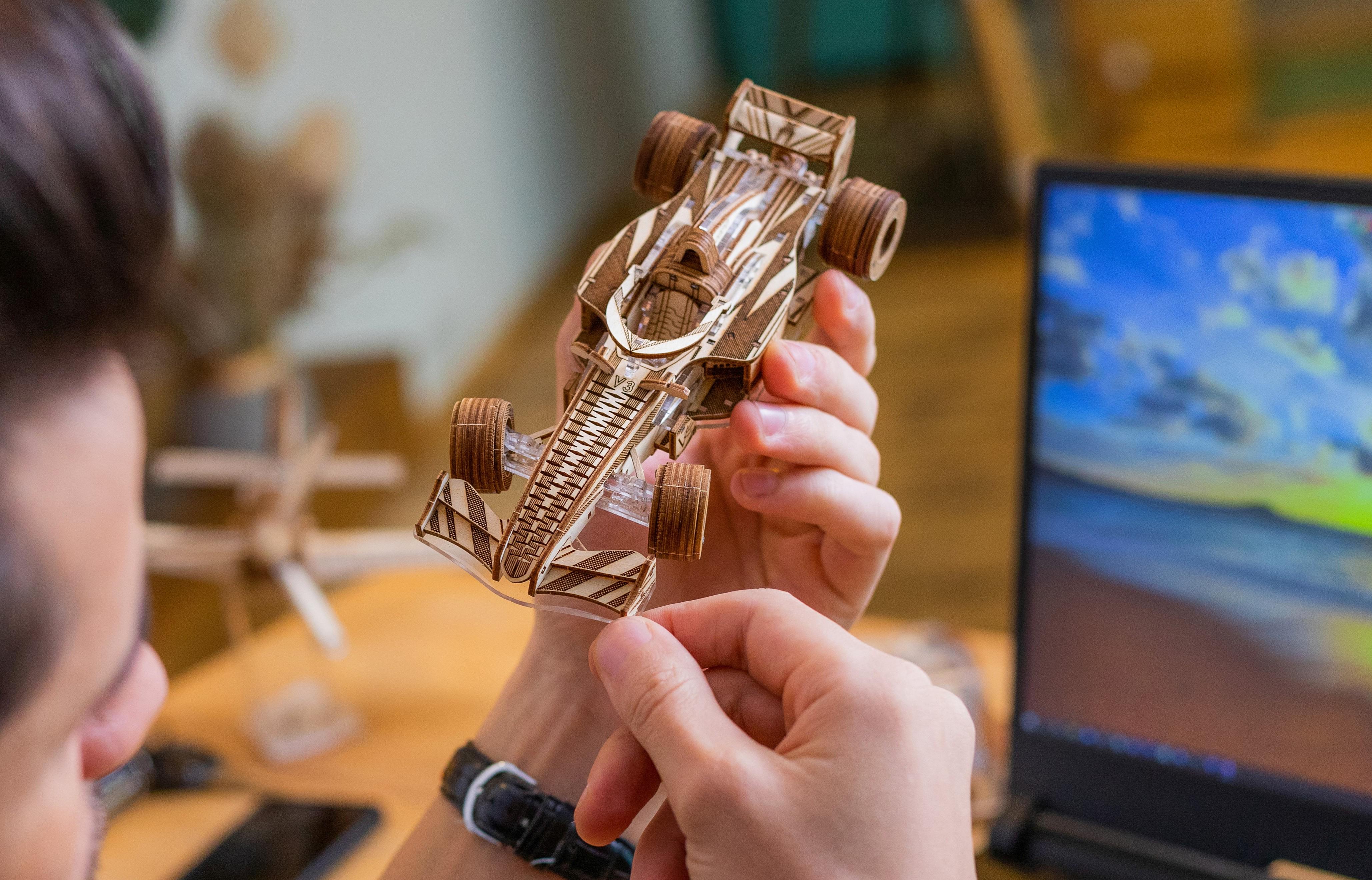 Конструктор деревянный Viter Models Гоночный болид (Racer V3) - фото 2 Конструктор деревянный Viter Models Гоночный болид (Racer V3) - фото 2