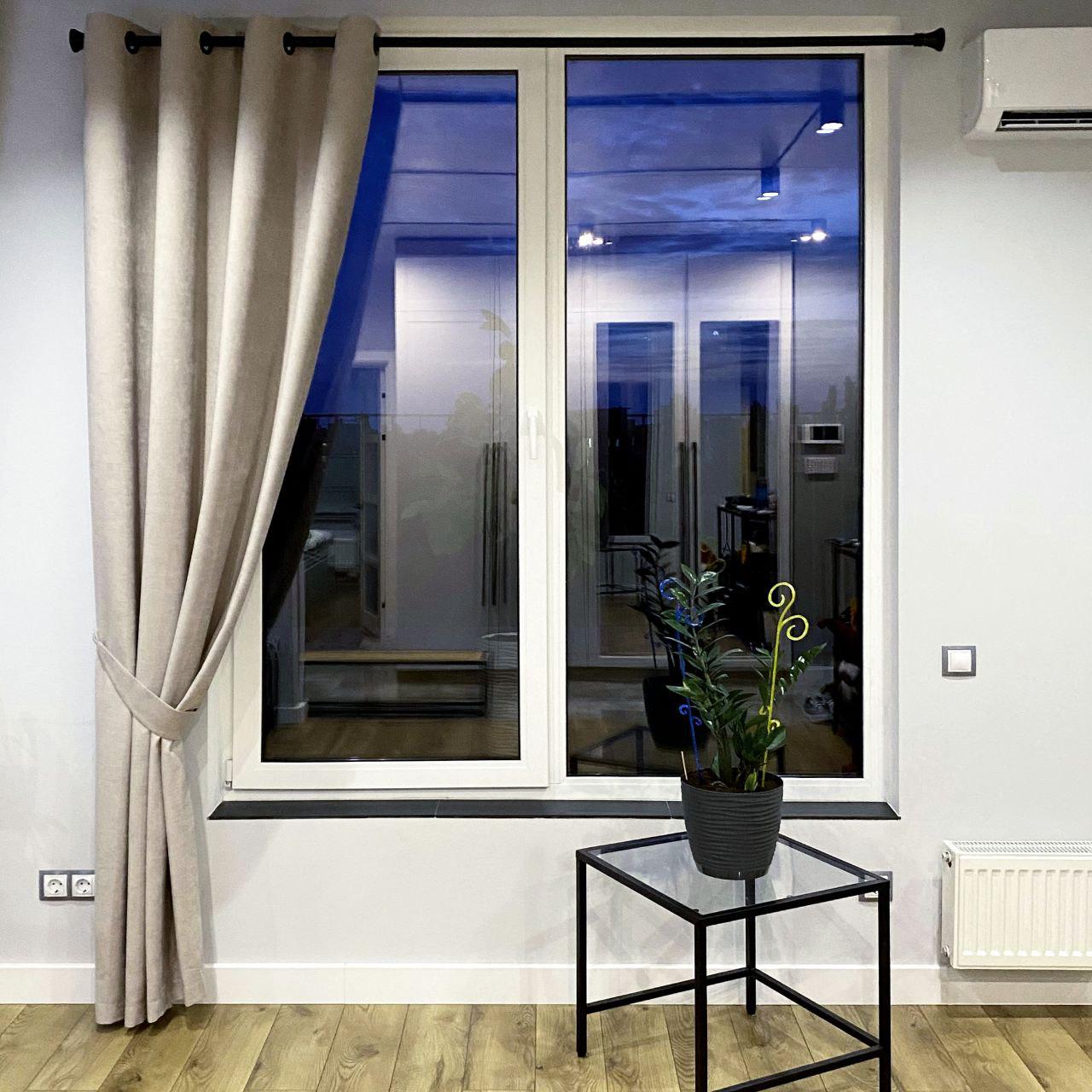 Штора на черных люверсах с подхватом 150х250 см микровелюр 1 шт. Серо-бежевый (5801211-MT11/150-BL) - фото 1 Штора на черных люверсах с подхватом 150х250 см микровелюр 1 шт. Серо-бежевый (5801211-MT11/150-BL) - фото 1