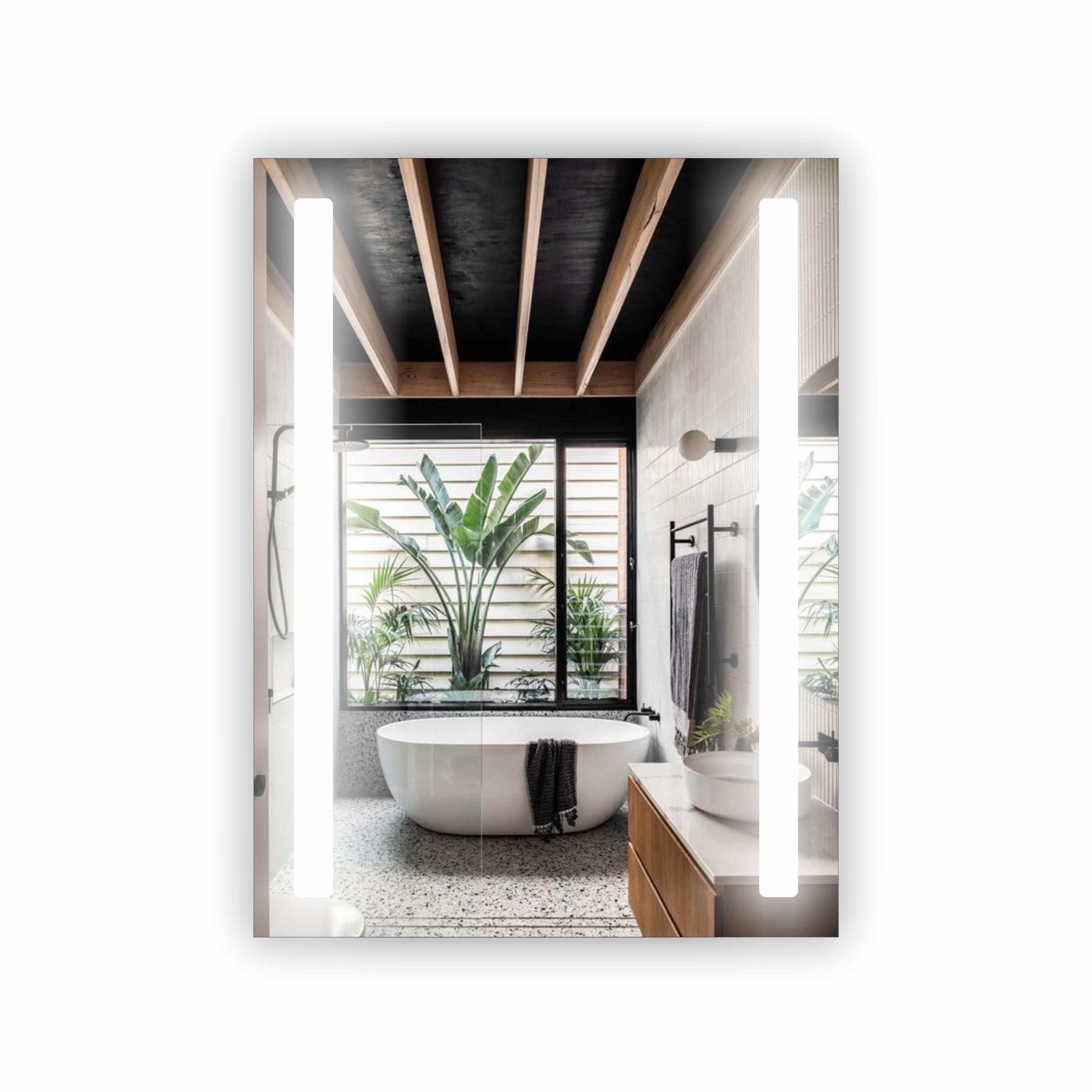 Зеркало с LED подсветкой 600х800 мм (R-052)