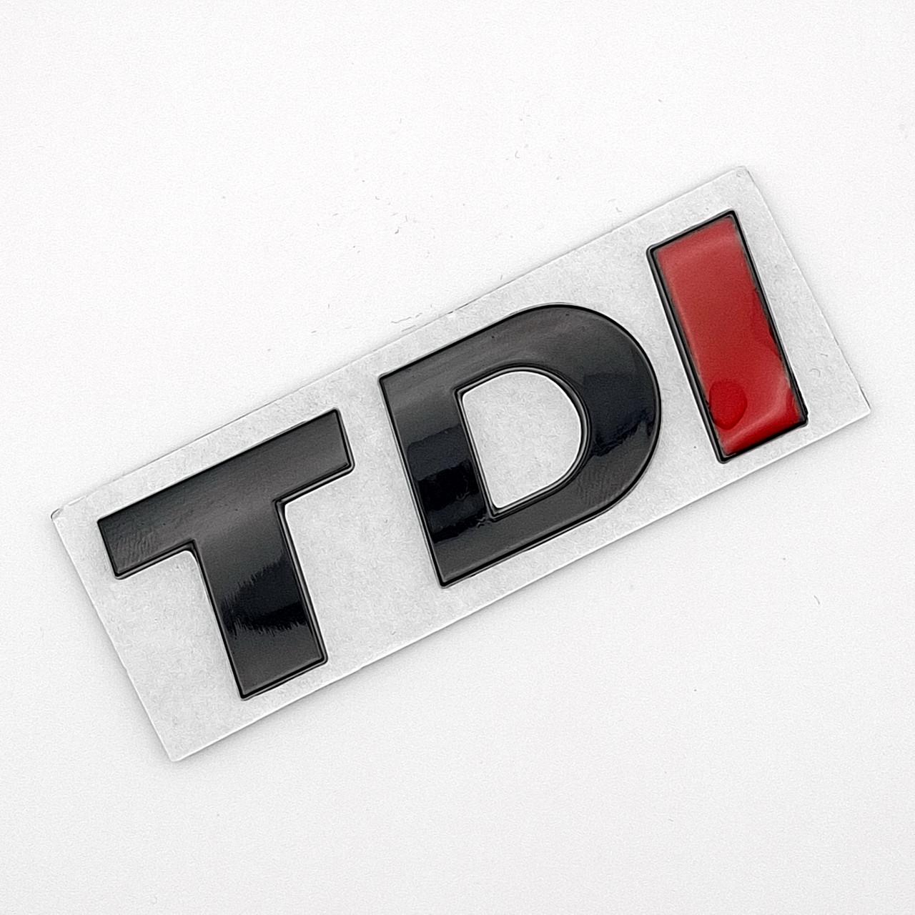 Эмблема надпись TDI Volkswagen курсив металл 7,3х2,5 см Черный 2/Красный 1 глянцевый (2772069398)