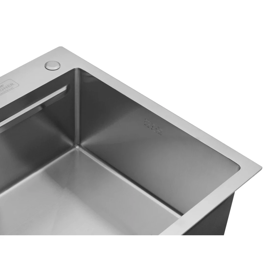 Мийка для кухні Kroner KRP Gebürstet 6350HM 3/1 мм з нержавіючої сталі (CV031452) - фото 6 Мийка для кухні Kroner KRP Gebürstet 6350HM 3/1 мм з нержавіючої сталі (CV031452) - фото 6