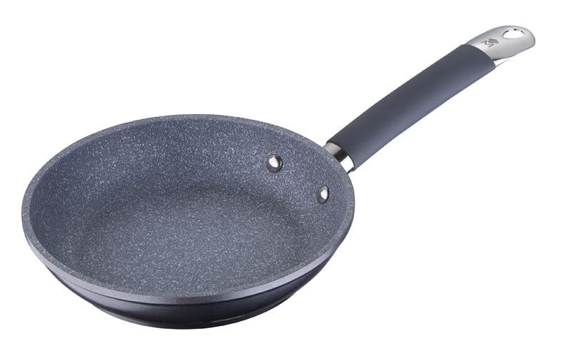 Сковорода Bergner Master Pro Ø 20 см индукционная с антипригарным покрытием (BGMP-3256)