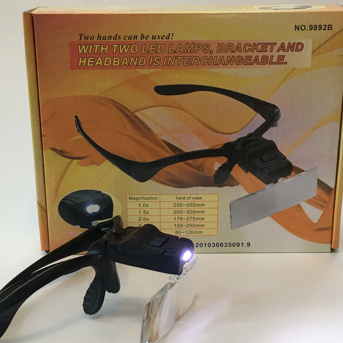 Лупа-окуляри бінокулярна 9892B з 2LED підсвічуванням 5 лінз 1X/1,5Х/2Х/2,5Х/3,5Х Black (160410) - фото 7 Лупа-окуляри бінокулярна 9892B з 2LED підсвічуванням 5 лінз 1X/1,5Х/2Х/2,5Х/3,5Х Black (160410) - фото 7