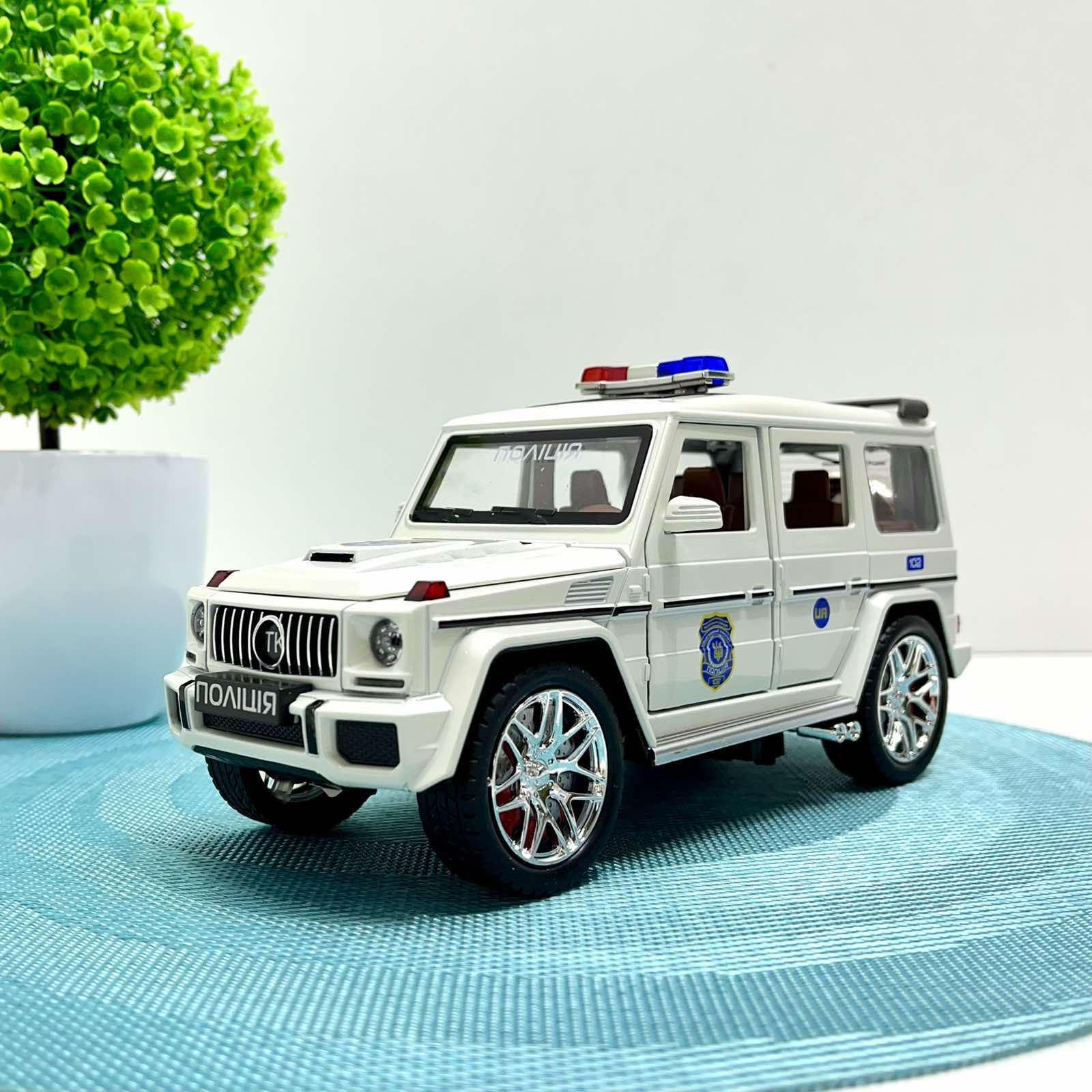 Машинка инерционная Авто Эксперт Полиция звук/подсветка/дверь/багажник/капот открываются 1:24 Белый (32968)