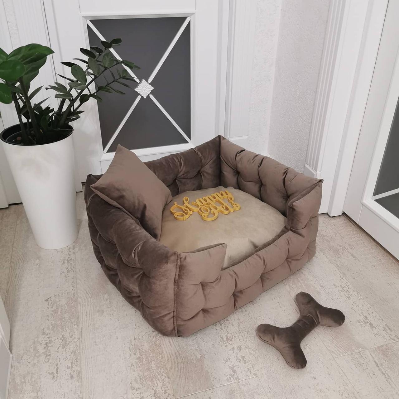 Лежак с бортами для собак и кошек и подушка-игрушка-кость велюр 70х50 см Коричневый
