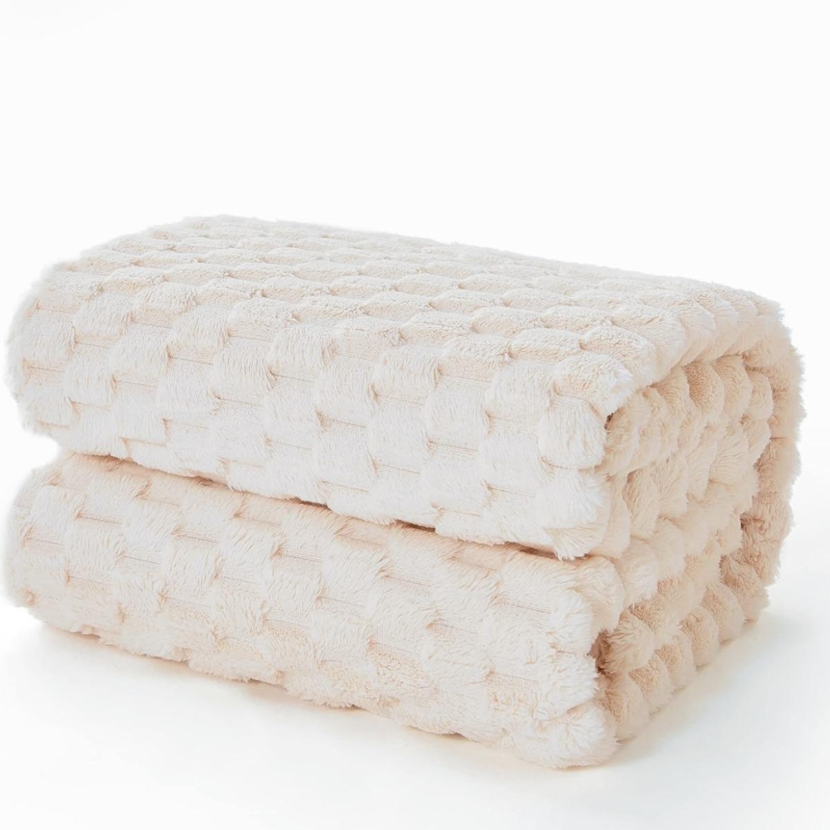 Плед Koloco великий 3D Візерунок 220х240 см Молочний - фото 2 Плед Koloco великий 3D Візерунок 220х240 см Молочний - фото 2