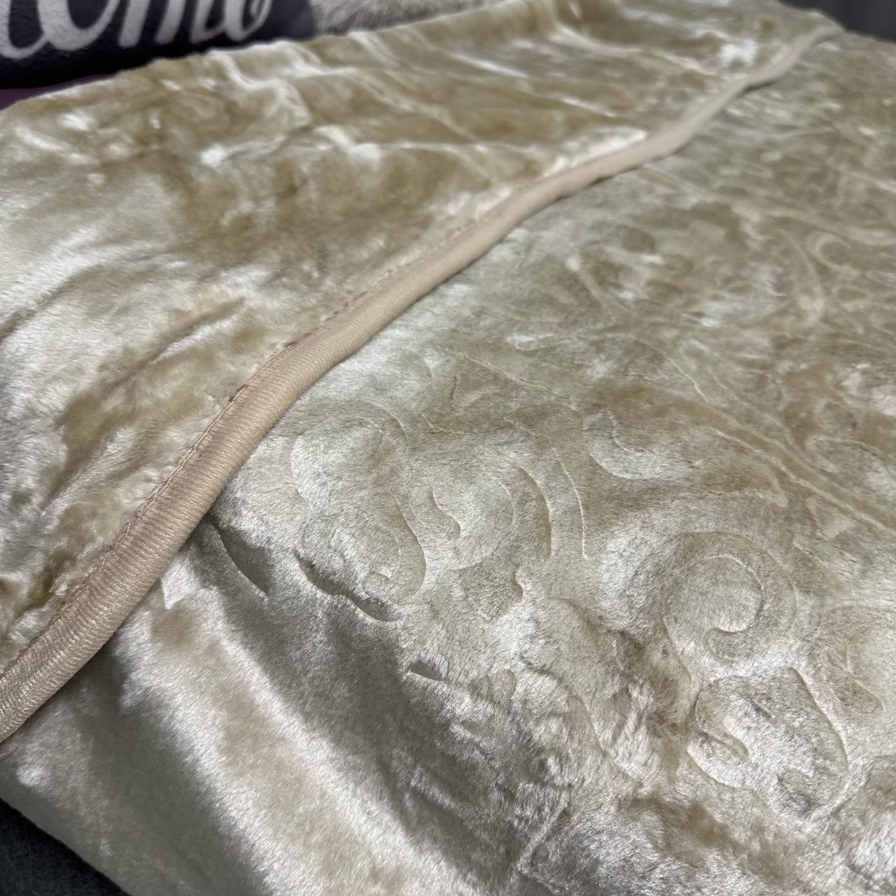 Покрывало на кровать акриловое 200x230 см Бежевый (P-акрил-14) - фото 2 Покрывало на кровать акриловое 200x230 см Бежевый (P-акрил-14) - фото 2