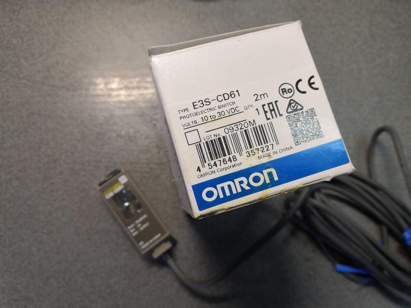 Оптический датчик Omron E3S-CD61 - фото 4