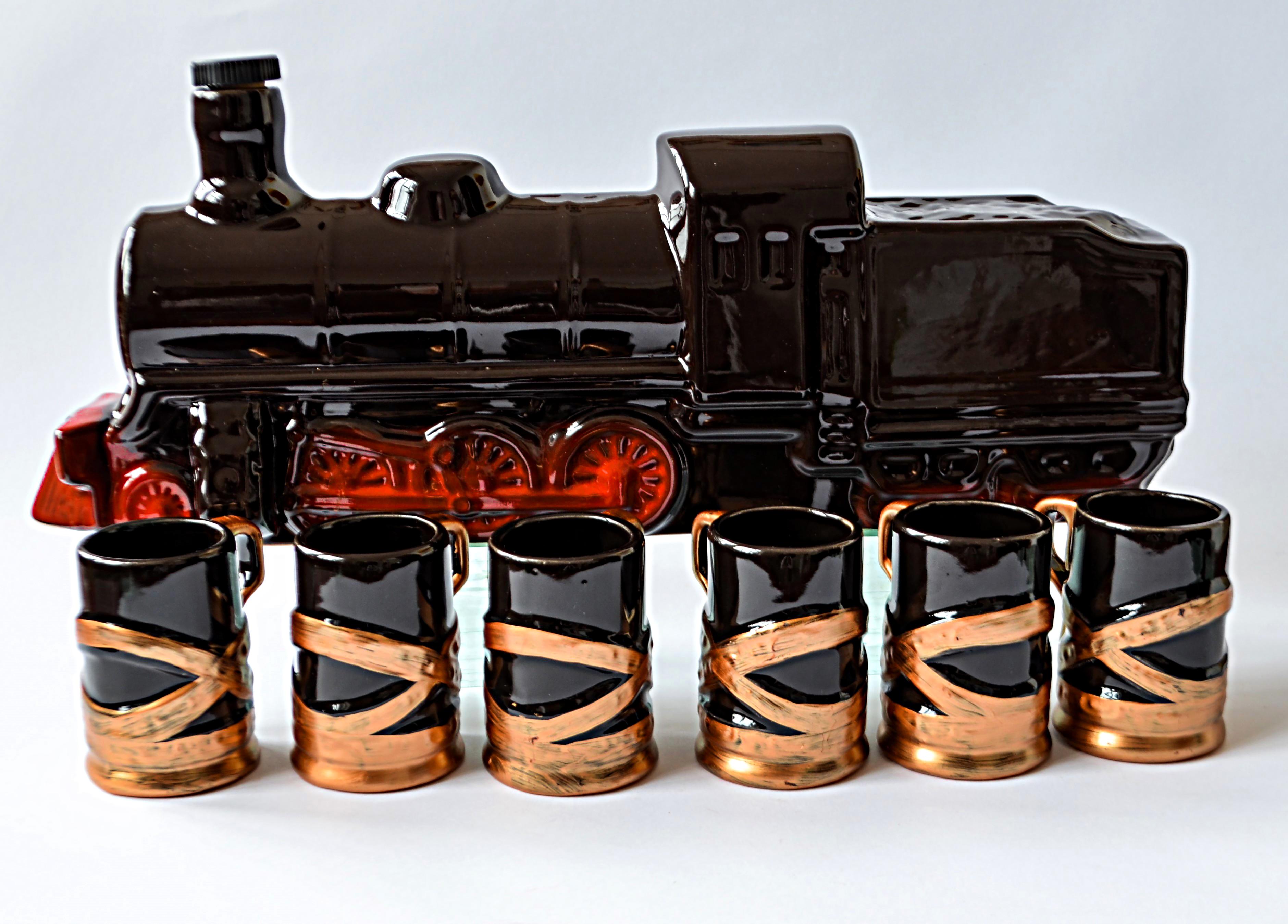 Подарочный набор штоф Паровоз для спиртного керамика 1,3 л 37 см