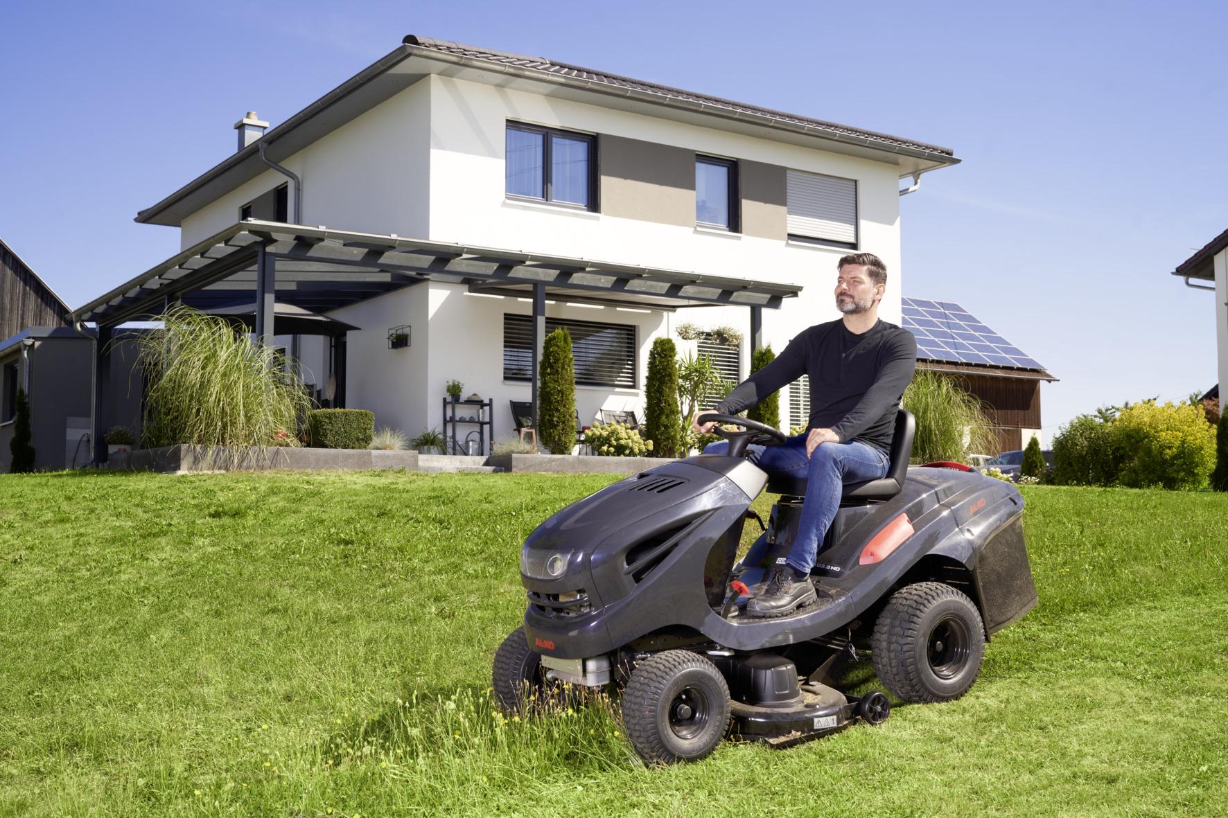 Трактор-газонокосилка SOLO by AL-KO T 18-103,2 HD Comfort (123016) - фото 5 Трактор-газонокосилка SOLO by AL-KO T 18-103,2 HD Comfort (123016) - фото 5