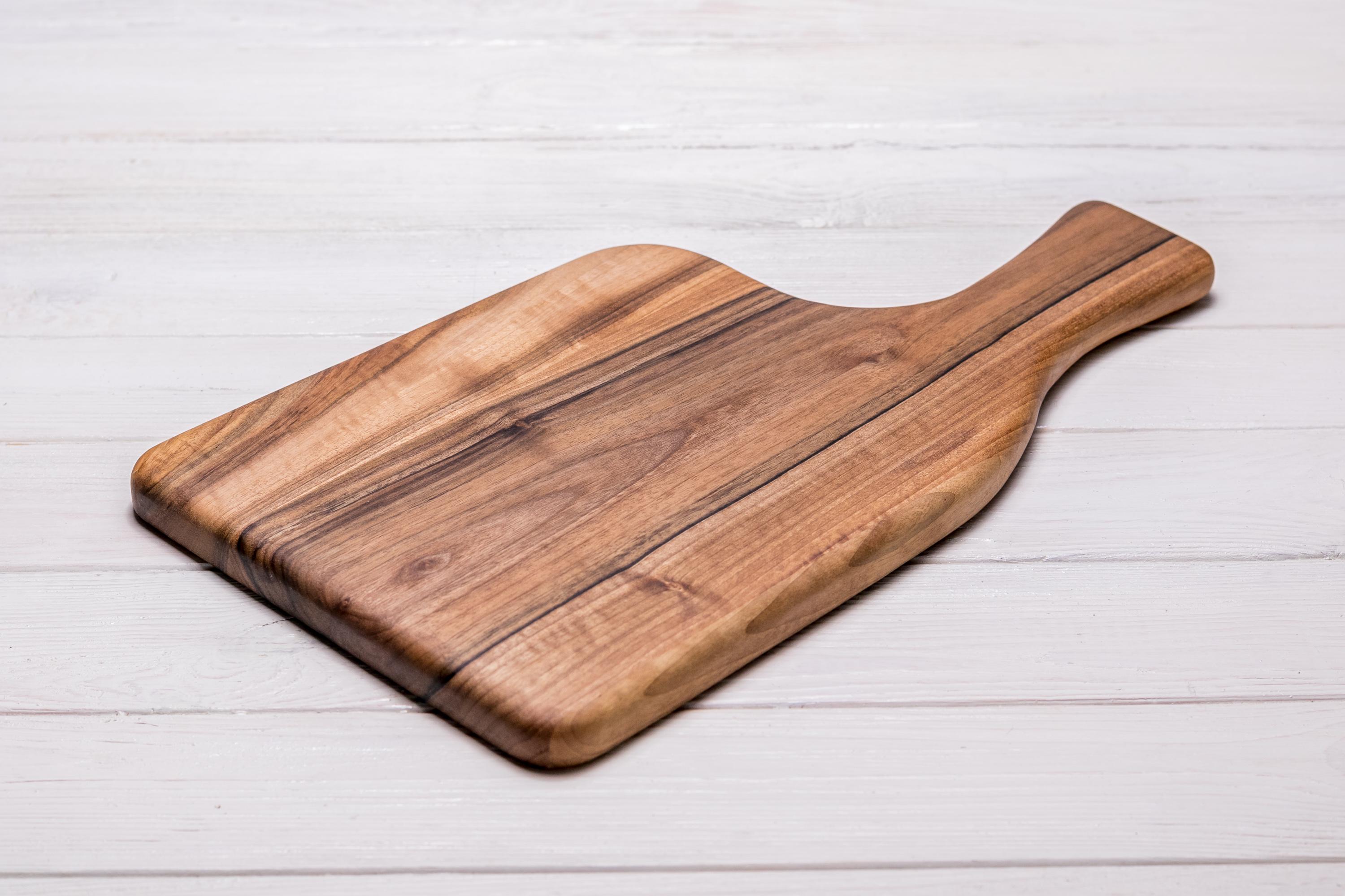 Доска кухонная разделочная EcoWalnut Колун из древесины ореха M (EK-5.1)