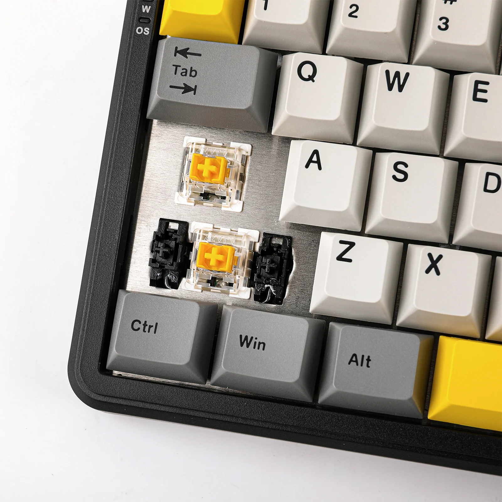 Клавиатура проводная AJAZZ AK680 MAX Flagship Edition Magnetic Switch Grey (2000169) - фото 4 Клавиатура проводная AJAZZ AK680 MAX Flagship Edition Magnetic Switch Grey (2000169) - фото 4