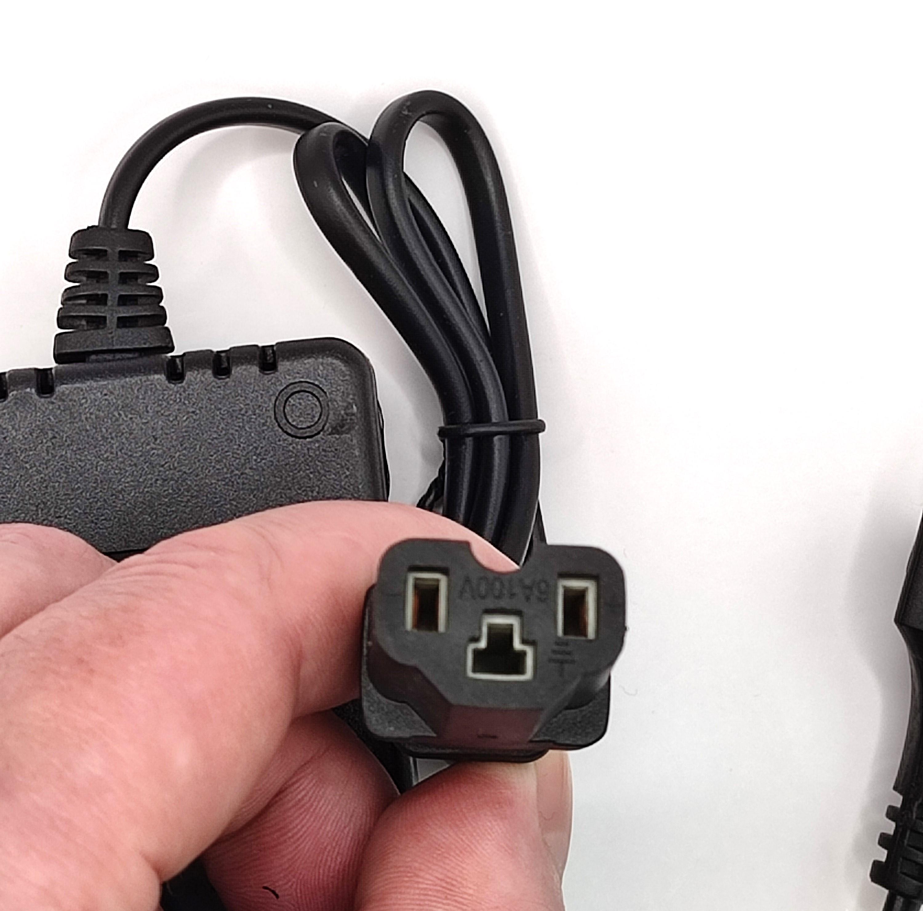 Зарядное устройство для аккумуляторному опрыскивателю с индикатором заряда 12V 1,2A - фото 2 Зарядное устройство для аккумуляторному опрыскивателю с индикатором заряда 12V 1,2A - фото 2