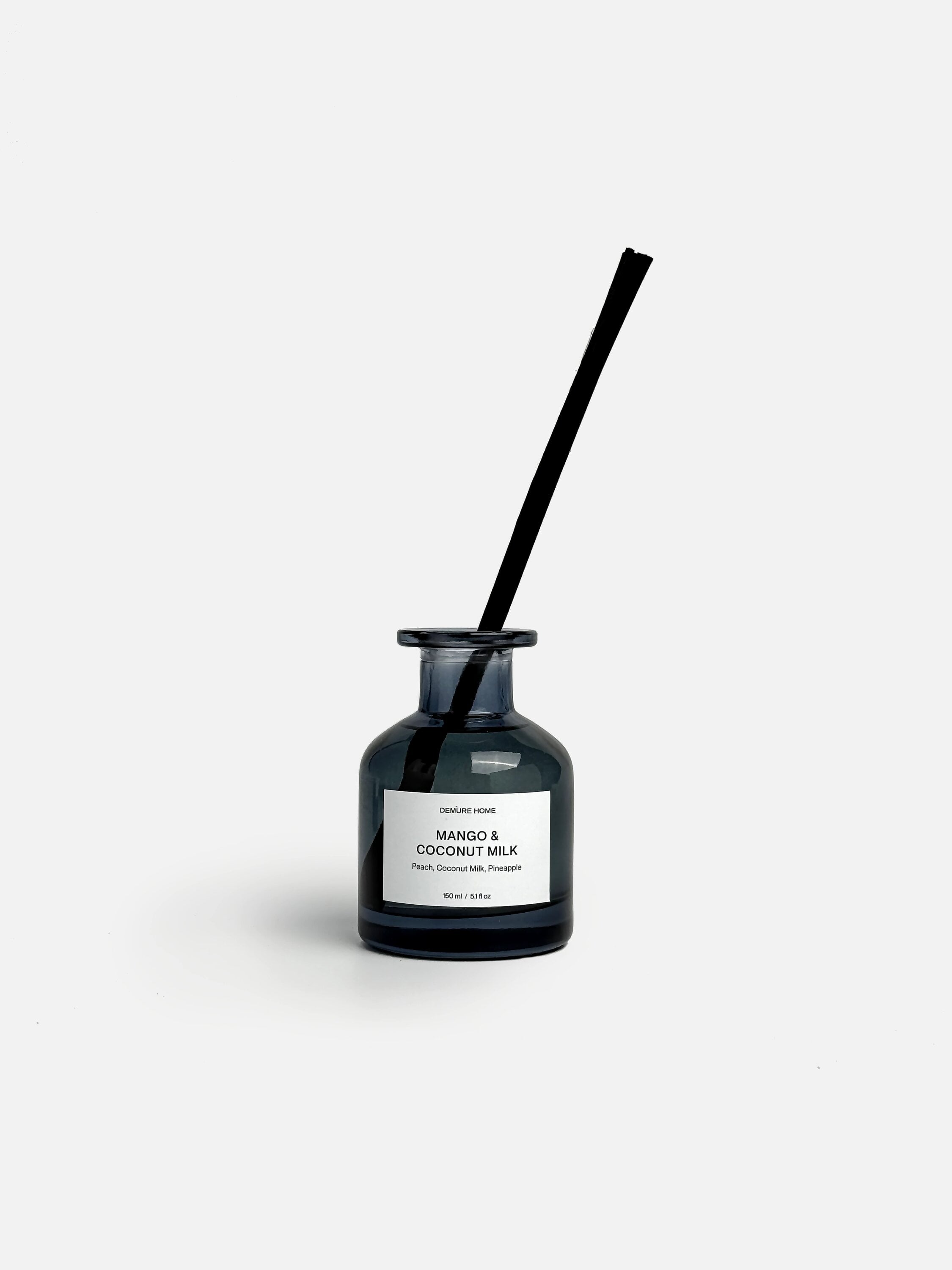 Аромадифузор з паличками Demure Home Mango and Coconut Milk Navy 150 мл Темний (20190405)