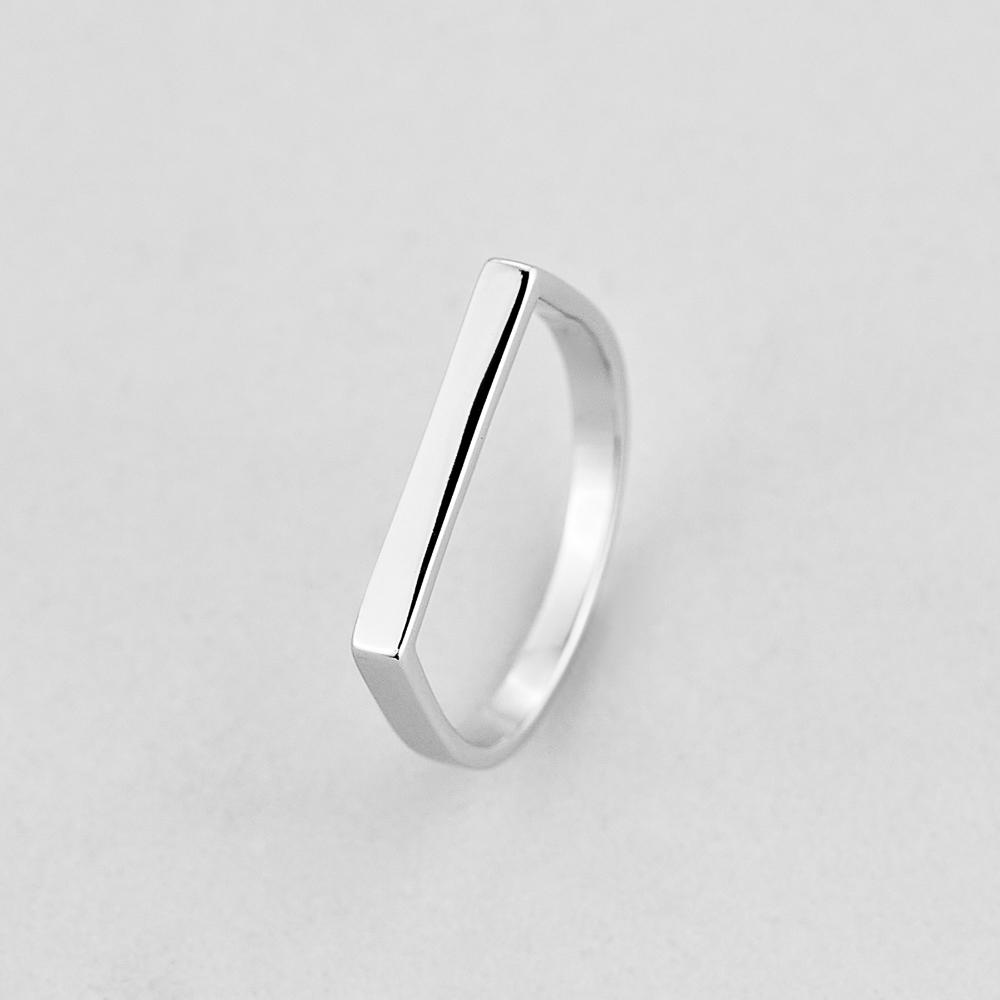 Серебряное кольцо Minimal Прямота р. 17,5 (510322-17.5)