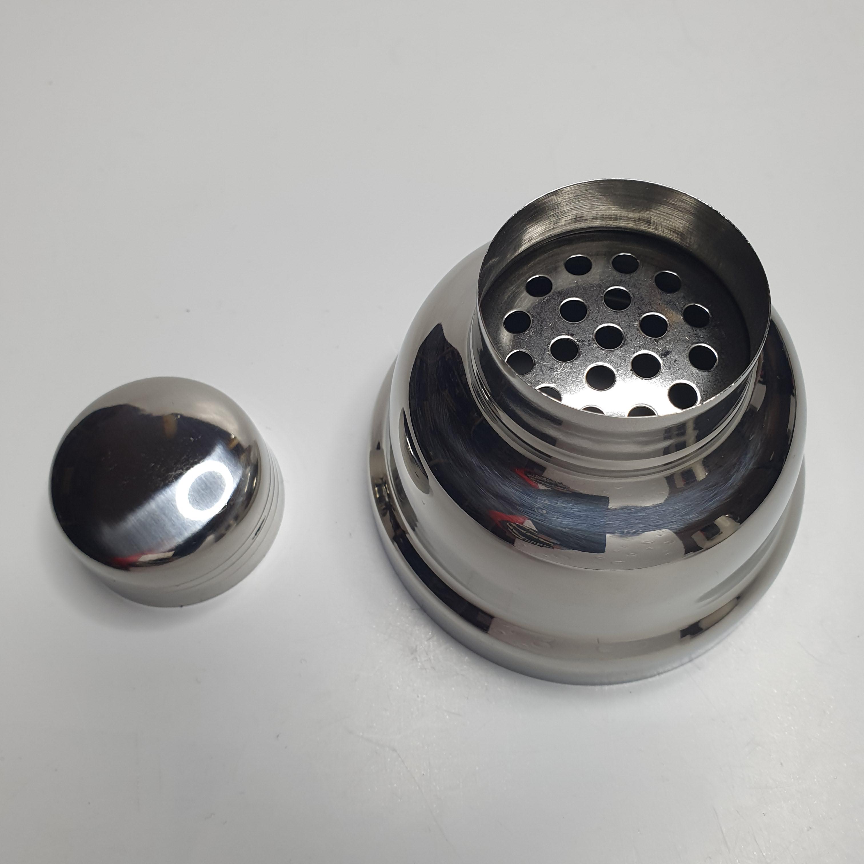 Шейкер для коктейлей Benson BN-935 750 мл (16853381) - фото 4 Шейкер для коктейлей Benson BN-935 750 мл (16853381) - фото 4