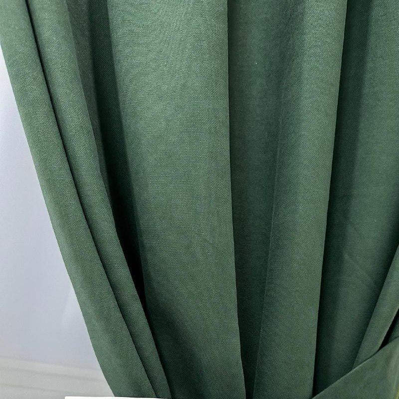Комплект штор микровелюр 2 шт. 1,5х2,7 м готовые на шторной тесьме 6 см Зеленый (petek-V589) - фото 5 Комплект штор микровелюр 2 шт. 1,5х2,7 м готовые на шторной тесьме 6 см Зеленый (petek-V589) - фото 5