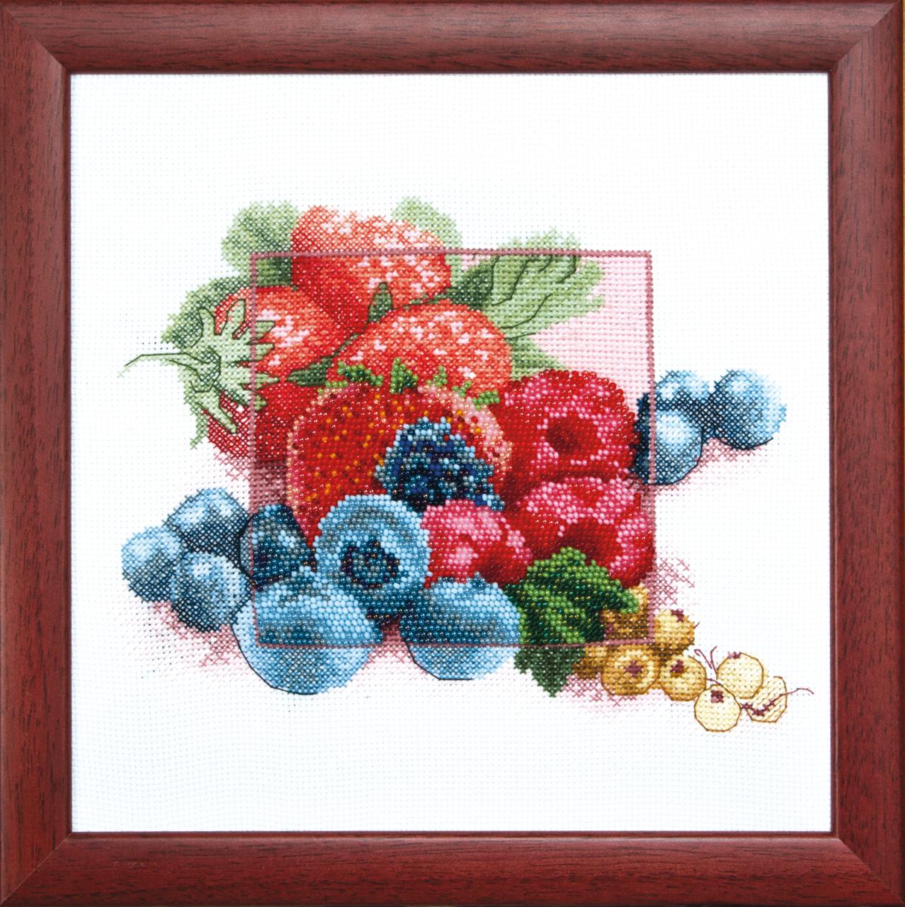 Набір для вишивання хрестиком Crystal Art Чорниця (ВТ-1003)