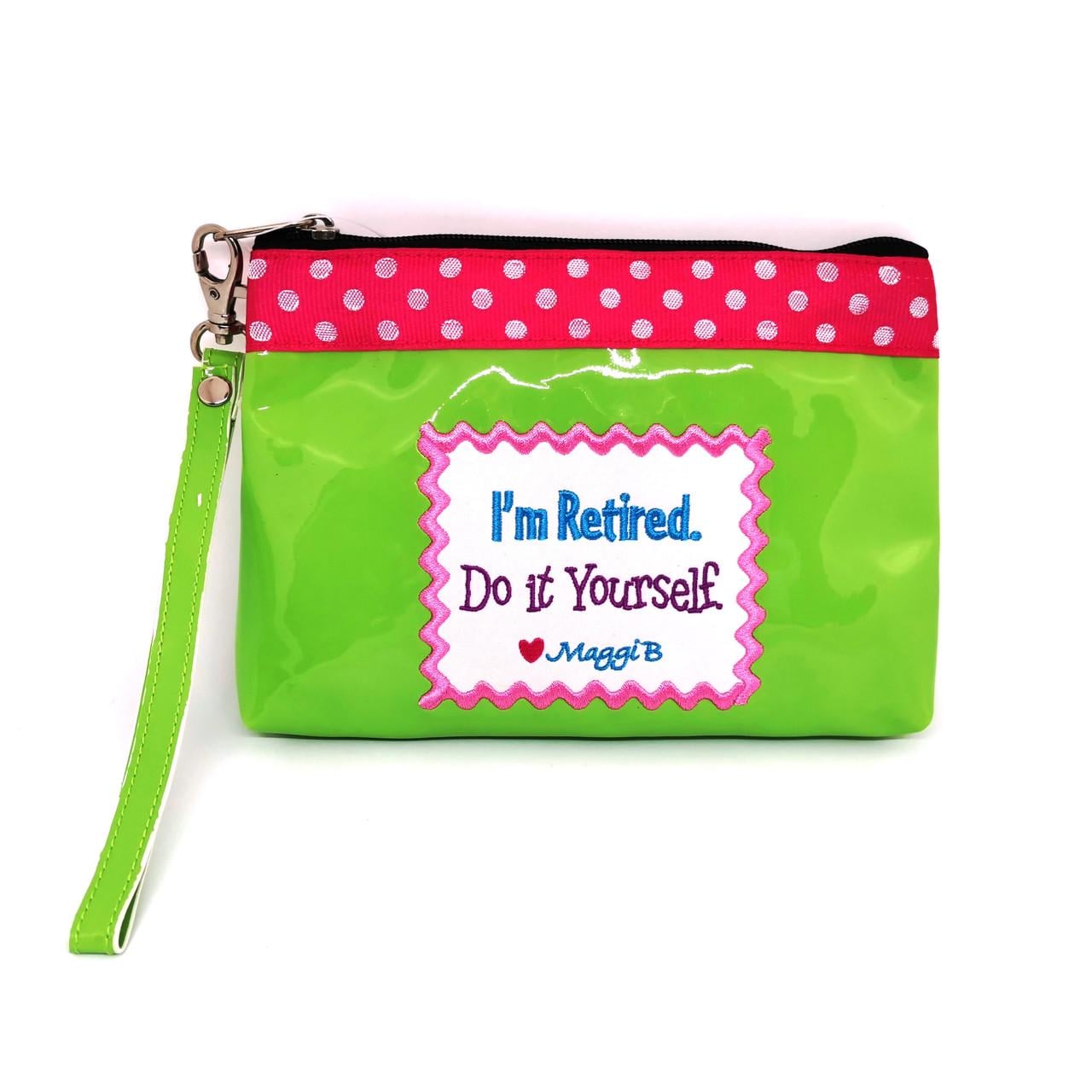 Косметичка лаковая Maggi Салатовый с вышивкой Косметичка лаковая Maggi Салатовый с вышивкой