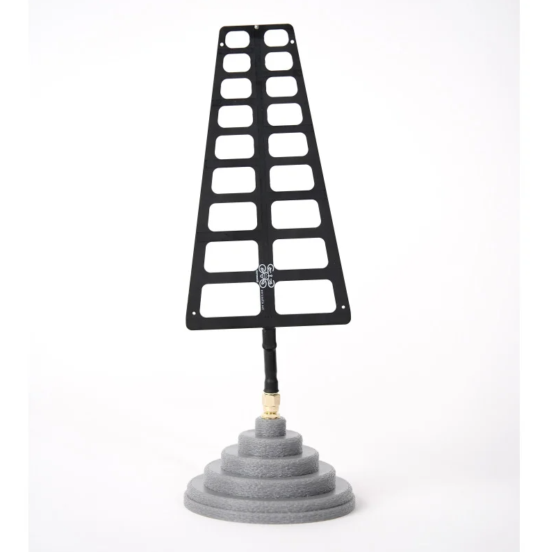 Логопериодическая антенна управления видеоканала FPV 1.7-2.7 ГГц SMA Aeronetix (logo-1.7-2.7-9d)