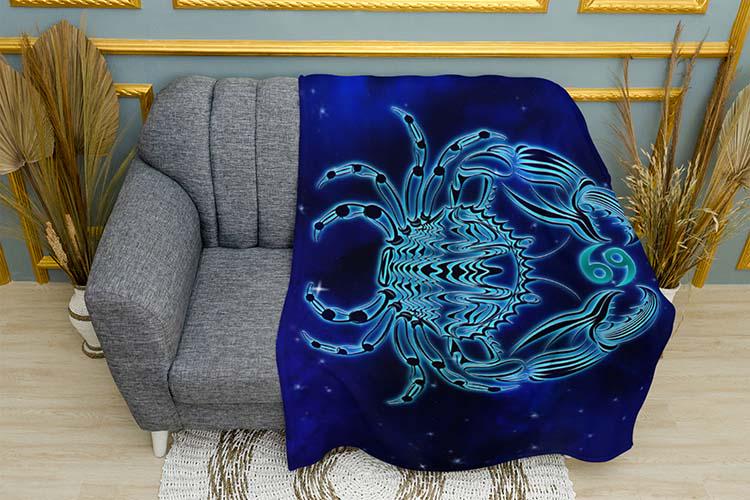 Плед Cancer Zodiac Signs плюш двухслойный 135х150 см (114553-2) Плед Cancer Zodiac Signs плюш двухслойный 135х150 см (114553-2)