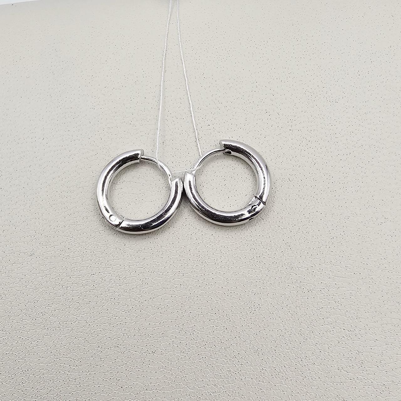 Серебряные серьги-кольца d 14 мм 2,4 г (3111718187) Серебряные серьги-кольца d 14 мм 2,4 г (3111718187)
