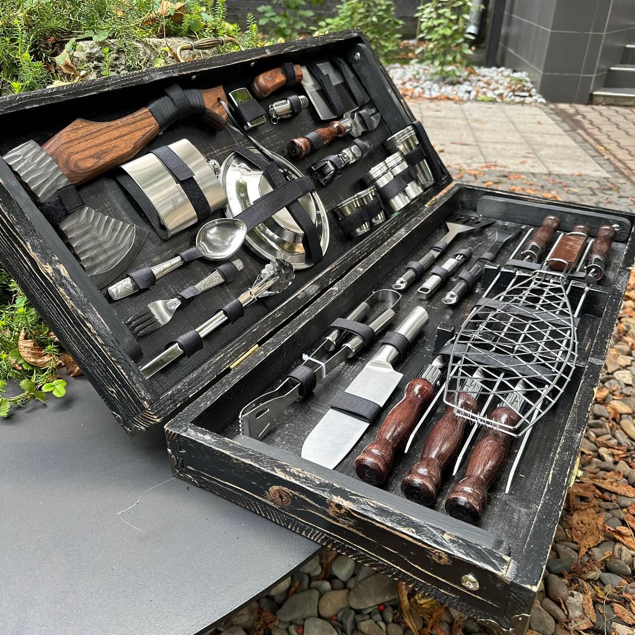 Набор шампуров максимальной комплектации в кейсе-столике для шашлыка - фото 5