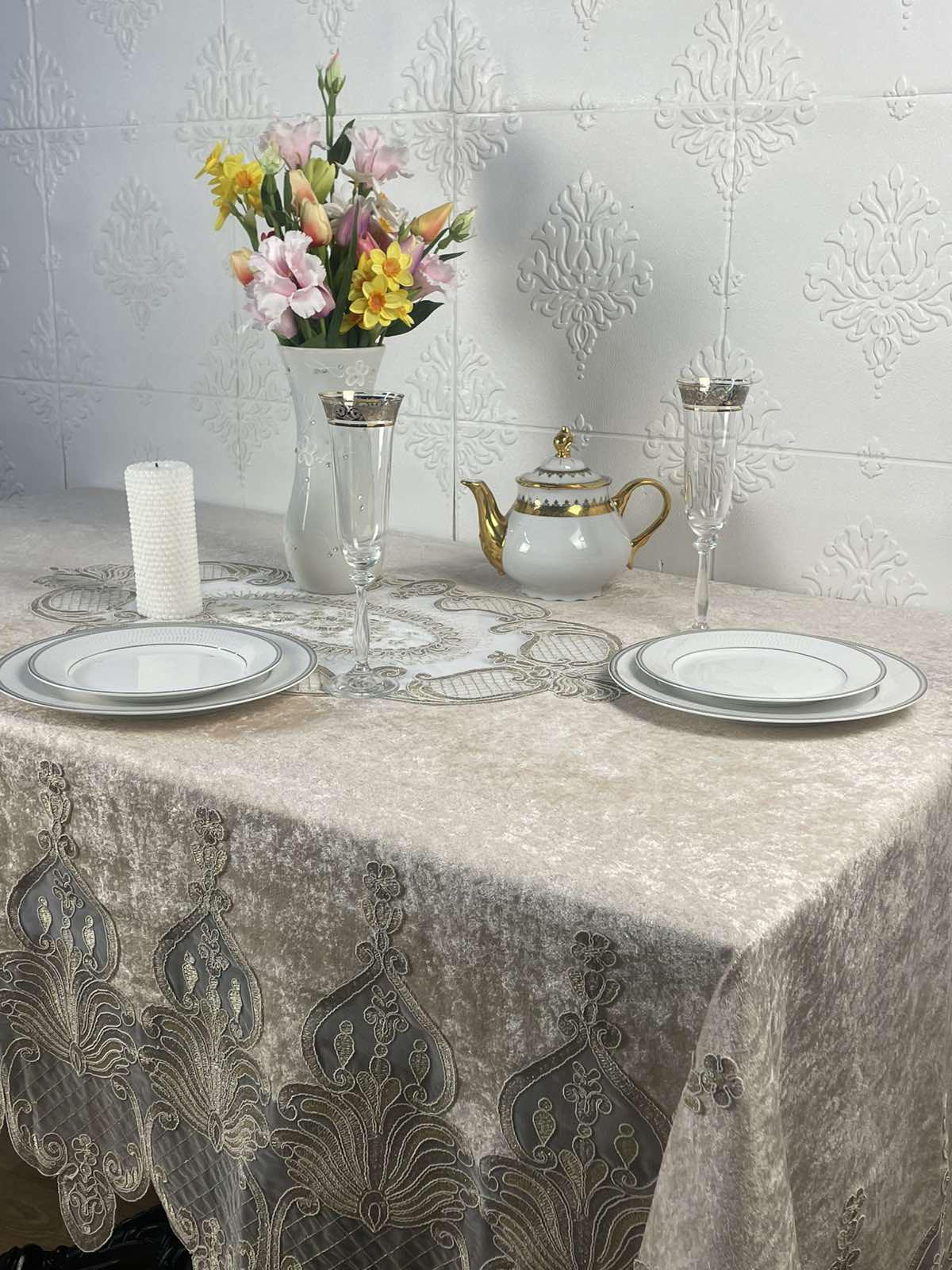 Скатерть велюровая Acme Tekstil PVS Lale 160x260 см Cappucino (CN37743)