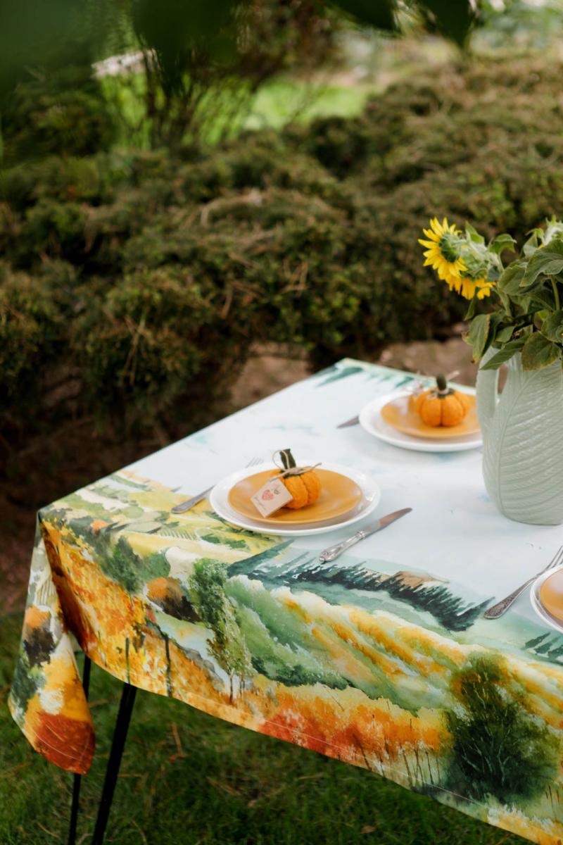 Скатертина для столу Деревця 134х220 см (015436)