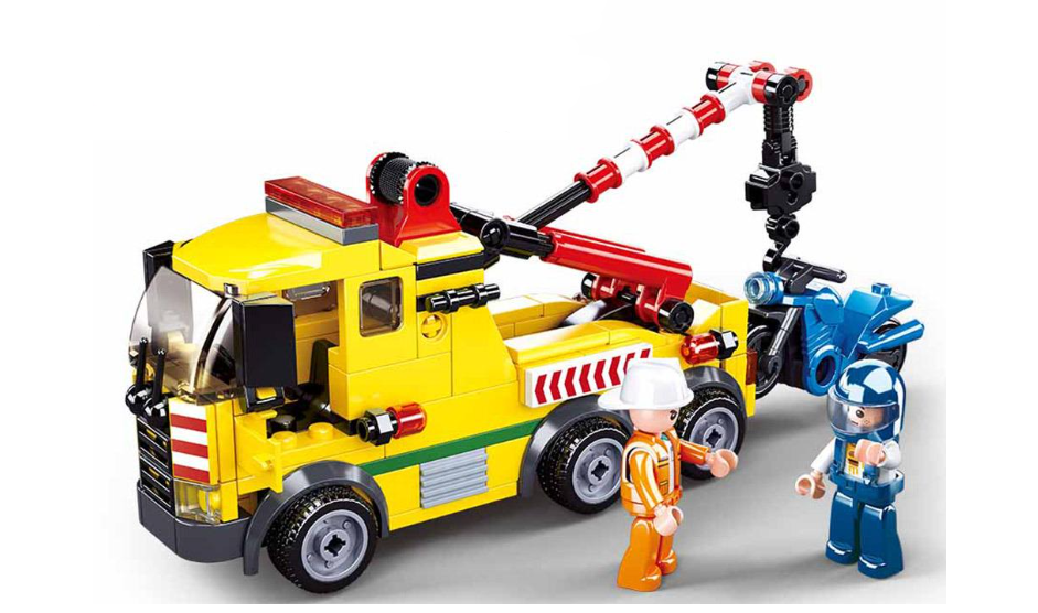 Конструктор Sluban кран-эвакуатор 205 дет. (M38-B0877)