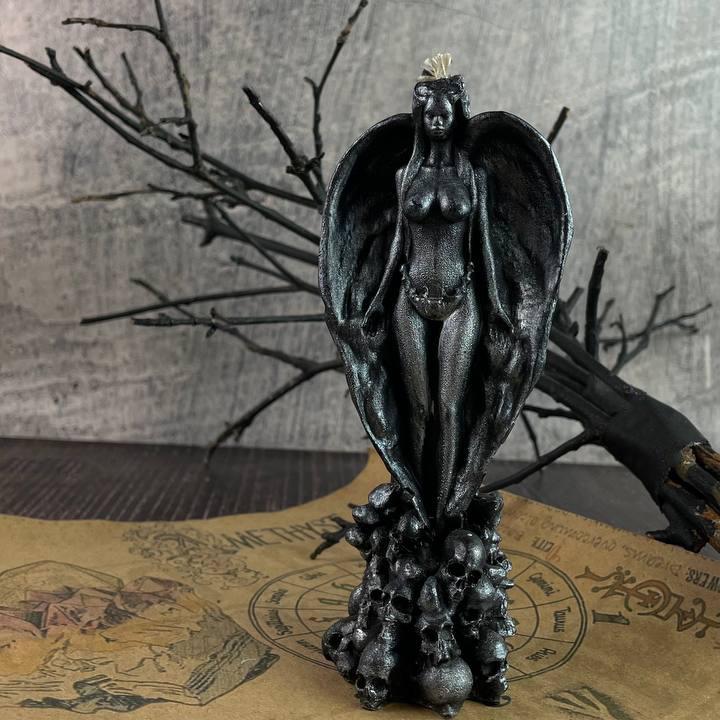 Восковая магическая свеча Лилит Серебристый (1049_7-239)