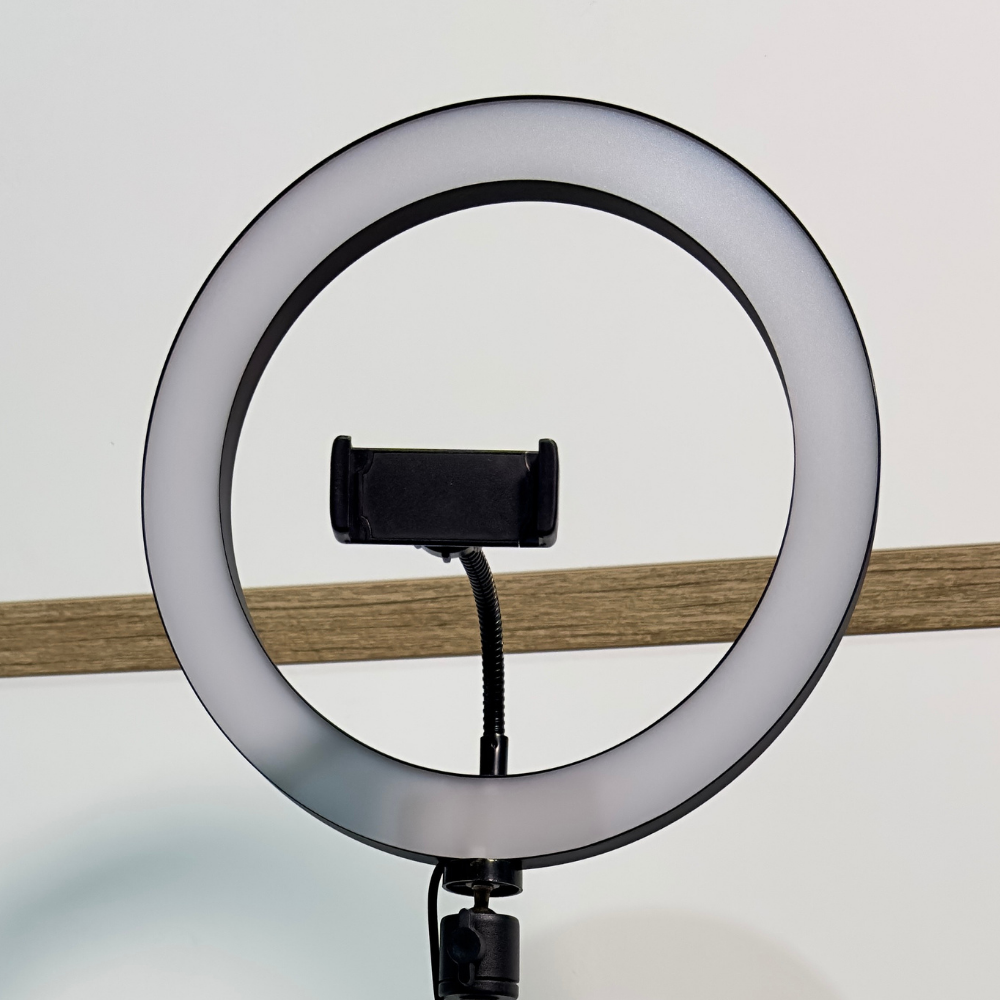 Кольцевая LED-лампа для телефона BRL-26 USB PowerBank 3000-6500K 26 см (BRL-26) - фото 10 Кольцевая LED-лампа для телефона BRL-26 USB PowerBank 3000-6500K 26 см (BRL-26) - фото 10